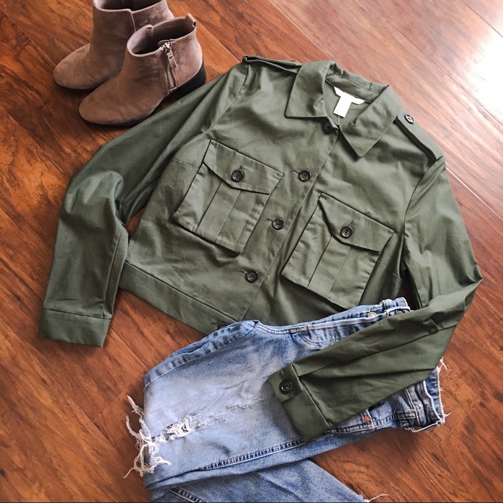 | H&M | Green Fitted Jacket